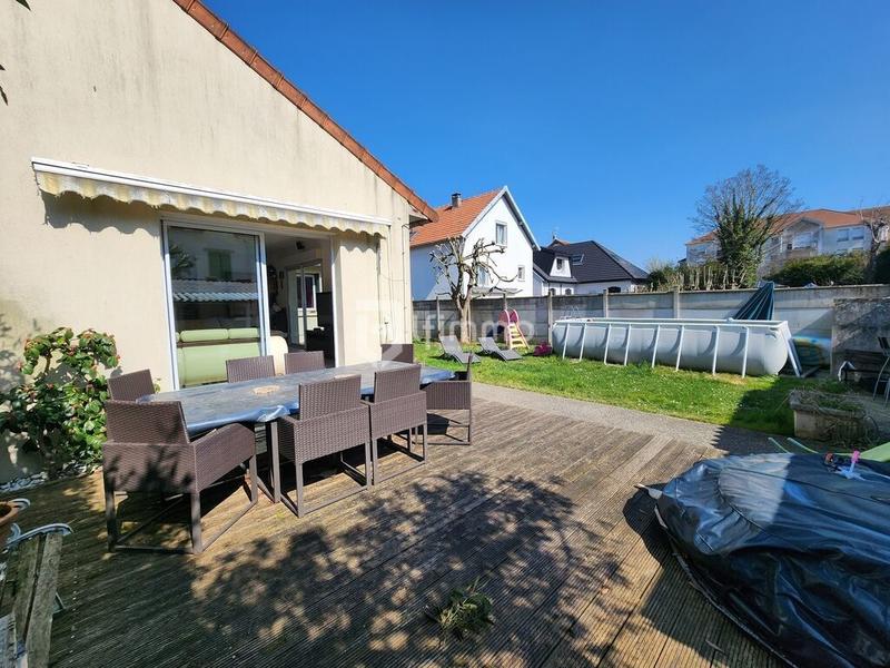 Maison - 100 m² - 5 pièces