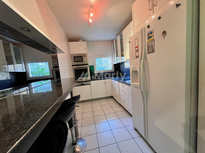 Appartement - 85 m² - 4 pièces