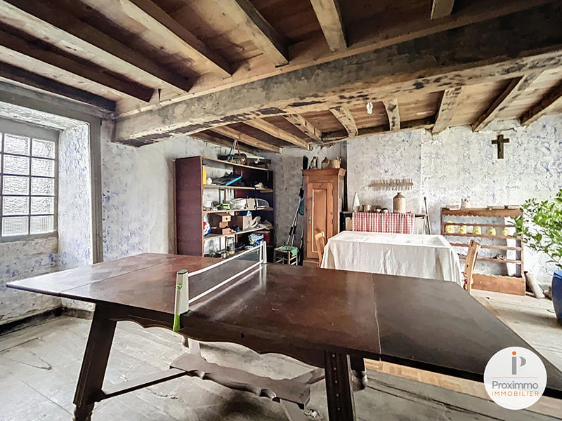 Maison - 95 m² - 6 pièces