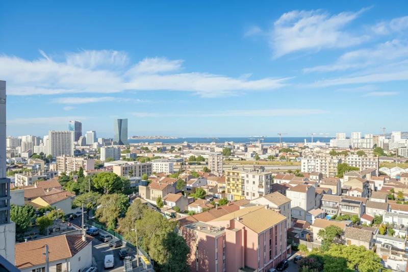 Appartement - 65 m² - 4 pièces