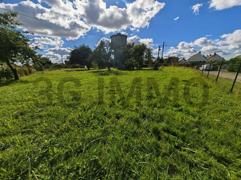 Terrain constructible - 802 m²