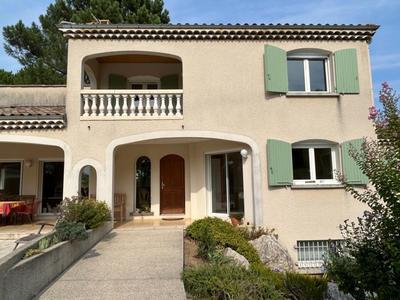 Maison - 190 m² - 7 pièces