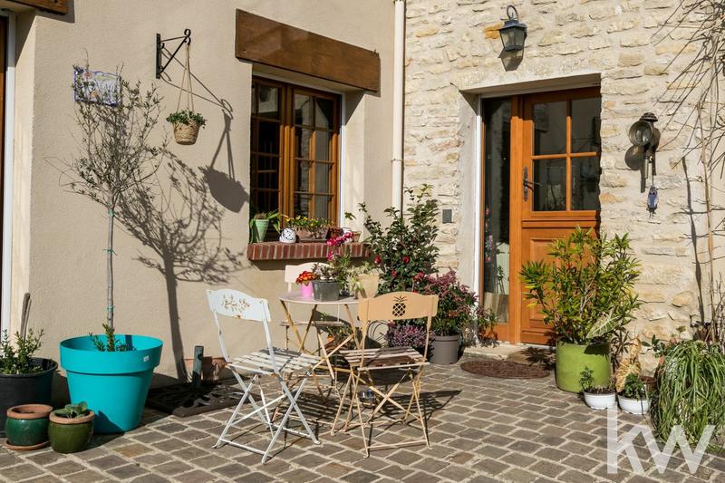 Maison - 210 m² - 7 pièces