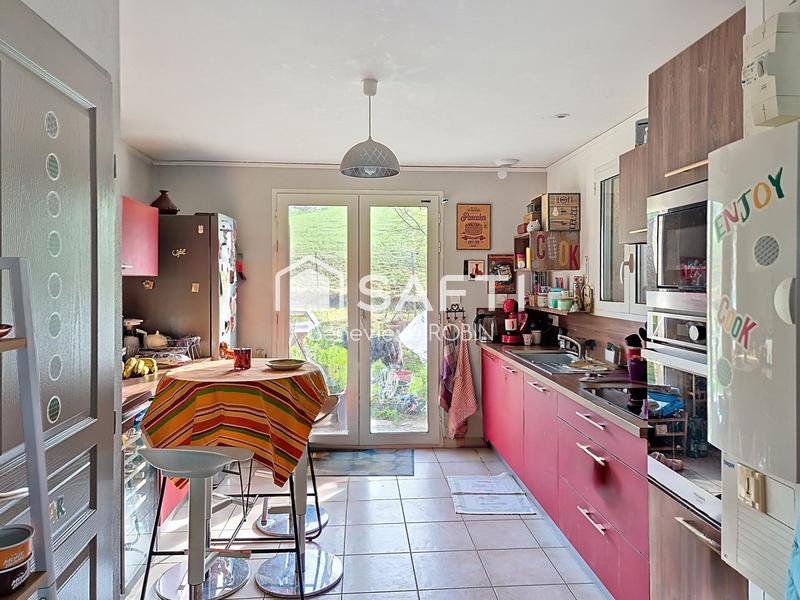 Maison - 156 m² - 7 pièces