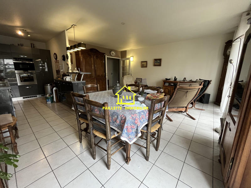 Appartement - 89 m² - 4 pièces