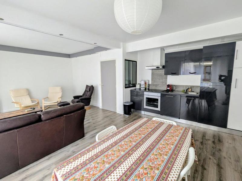 Appartement - 79 m² - 3 pièces