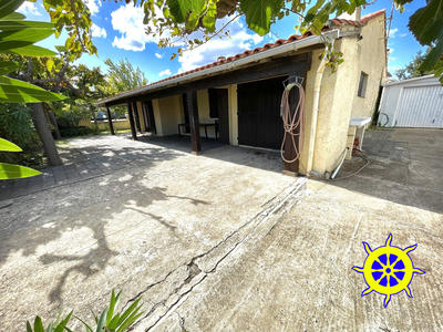 Villa - 100 m² - 5 pièces