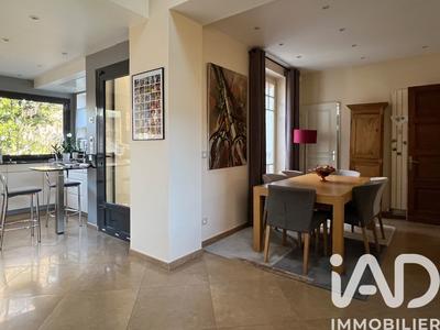 Maison - 112 m² - 5 pièces