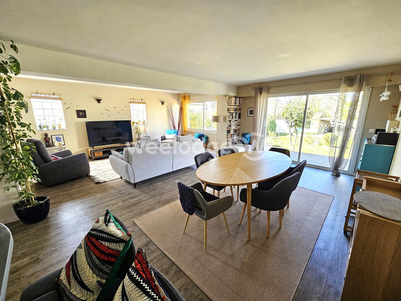 Maison - 150 m² - 7 pièces