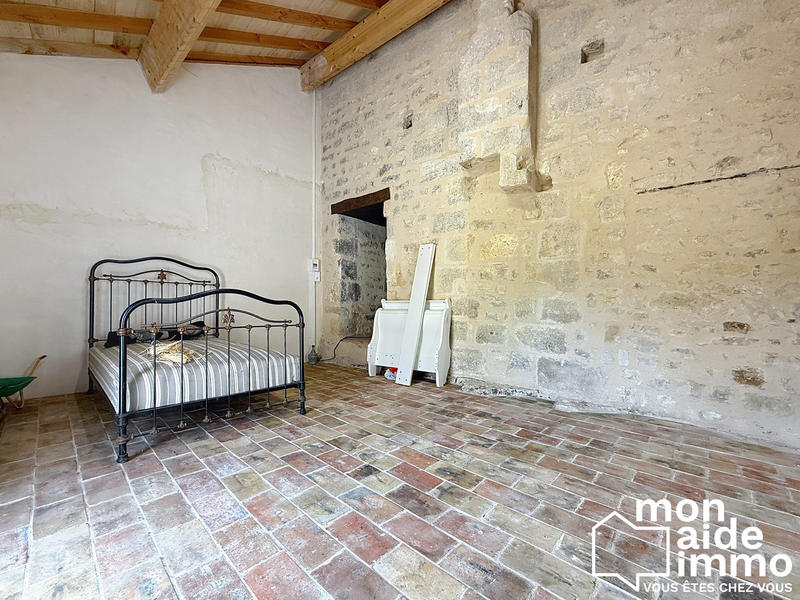 Maison - 180 m² - 4 pièces