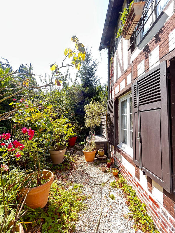 Maison - 150 m² - 8 pièces