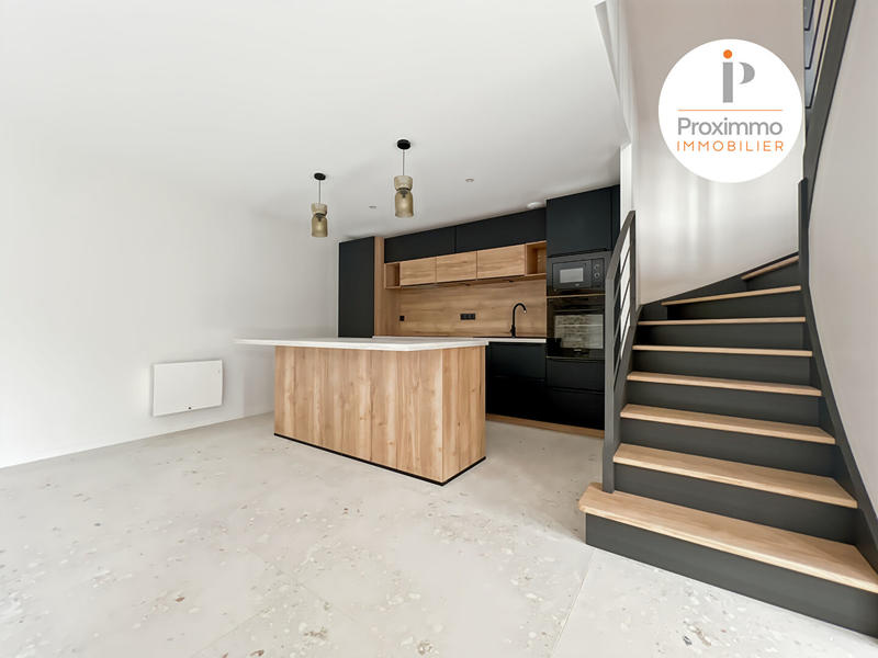 Maison - 119 m² - 6 pièces