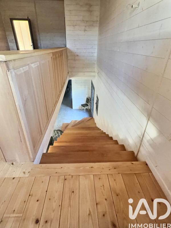 Maison - 227 m² - 6 pièces