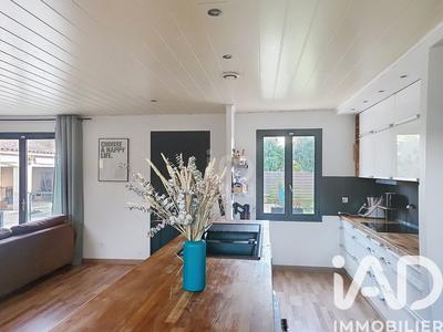 Maison - 100 m² - 4 pièces