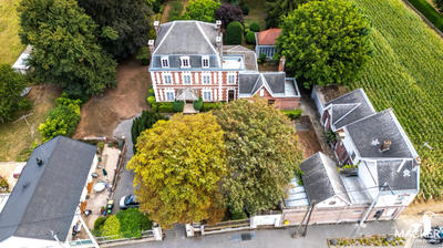 Maison - 500 m² - 14 pièces