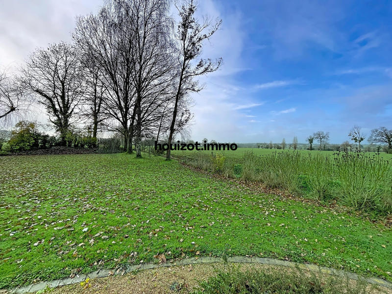 Maison - 233 m² - 6 pièces