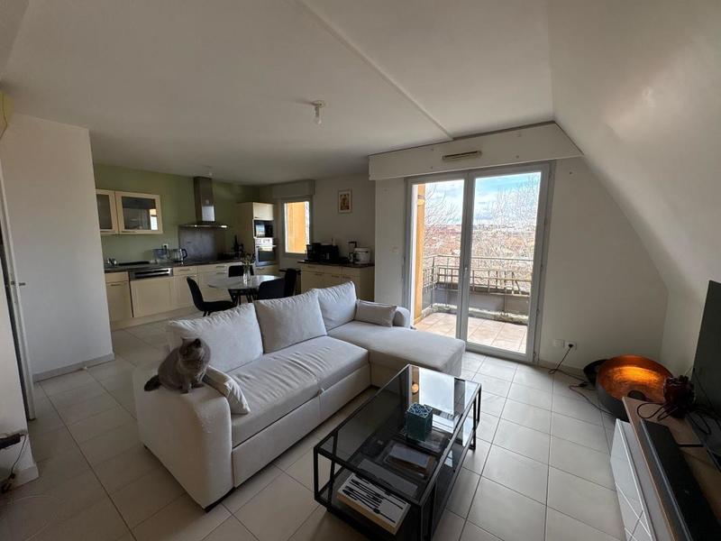 Duplex - 81 m² - 4 pièces