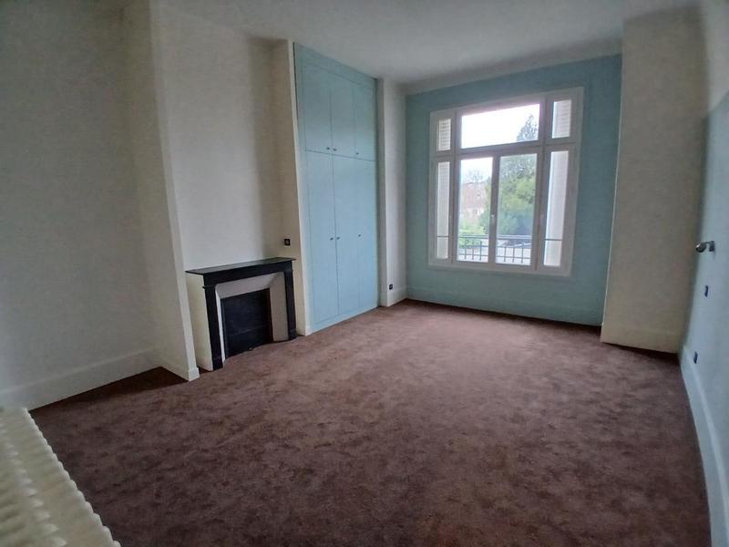 Appartement - 122 m² - 4 pièces