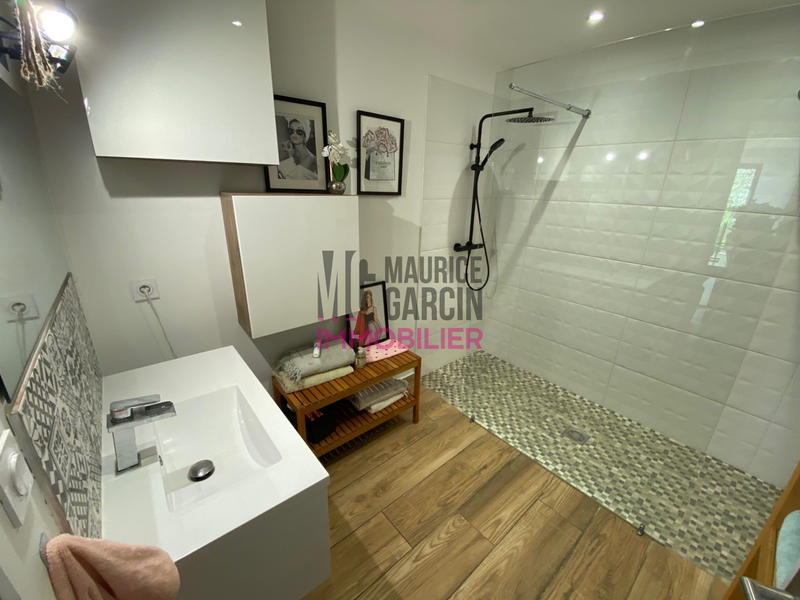 Villa - 122 m² - 5 pièces