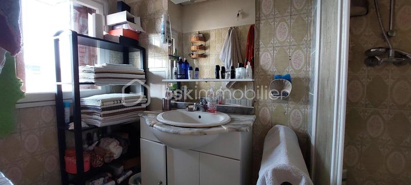 Local commercial - 140 m² - 7 pièces