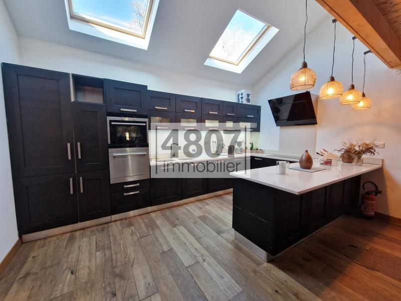 Duplex - 123 m² - 3 pièces