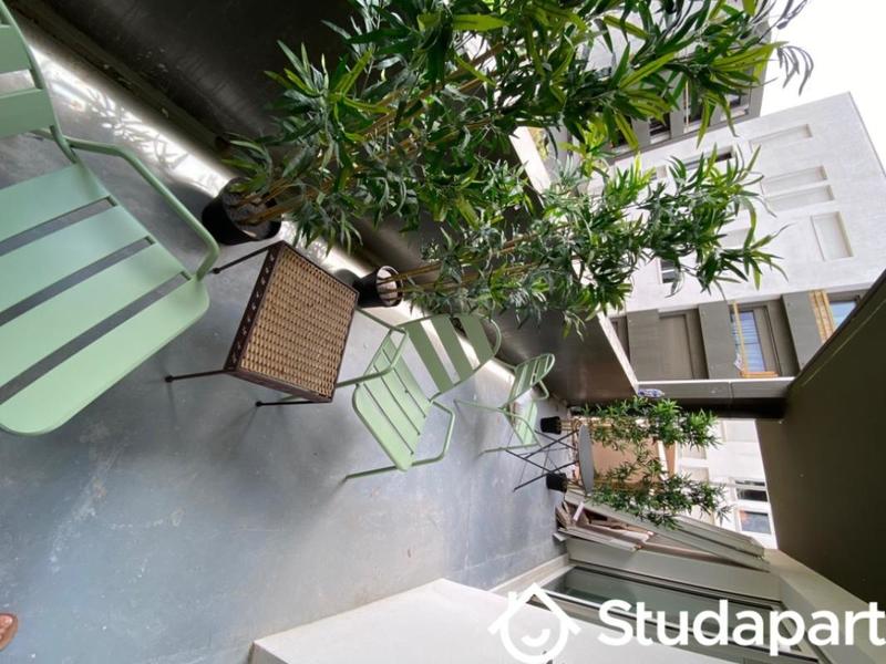 Chambre - 10 m² - 1 pièce