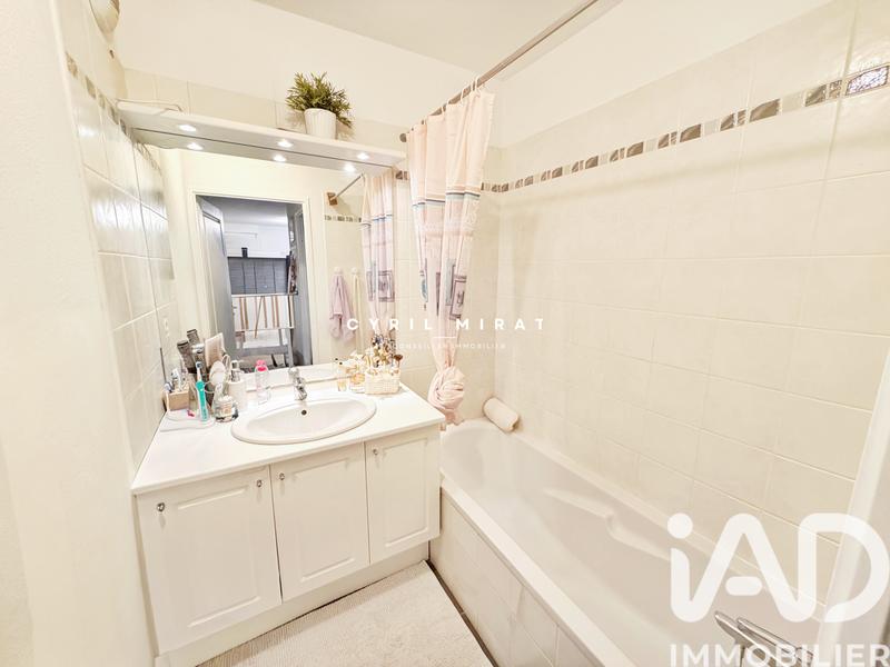 Appartement - 83 m² - 4 pièces