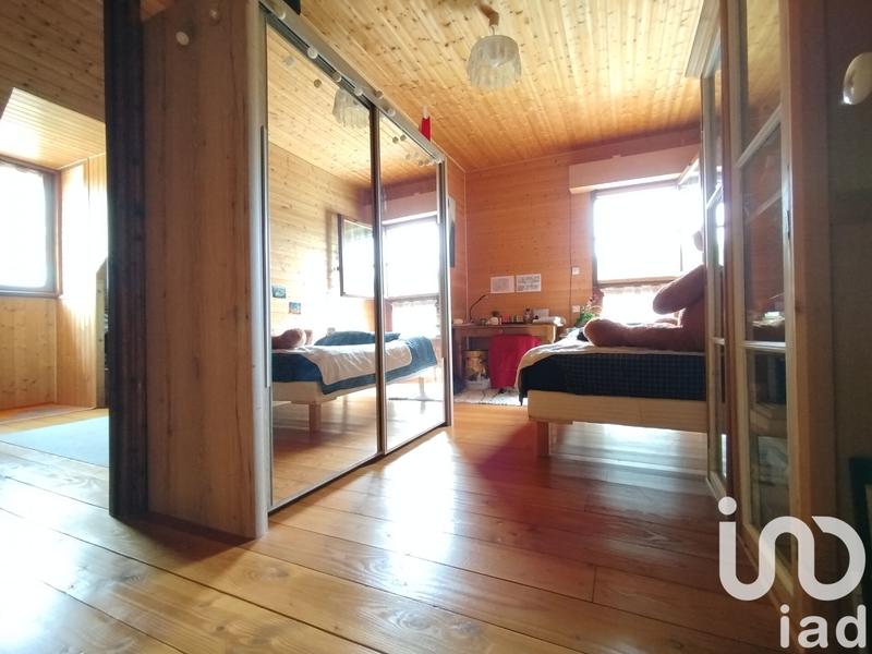 Maison - 351 m² - 12 pièces