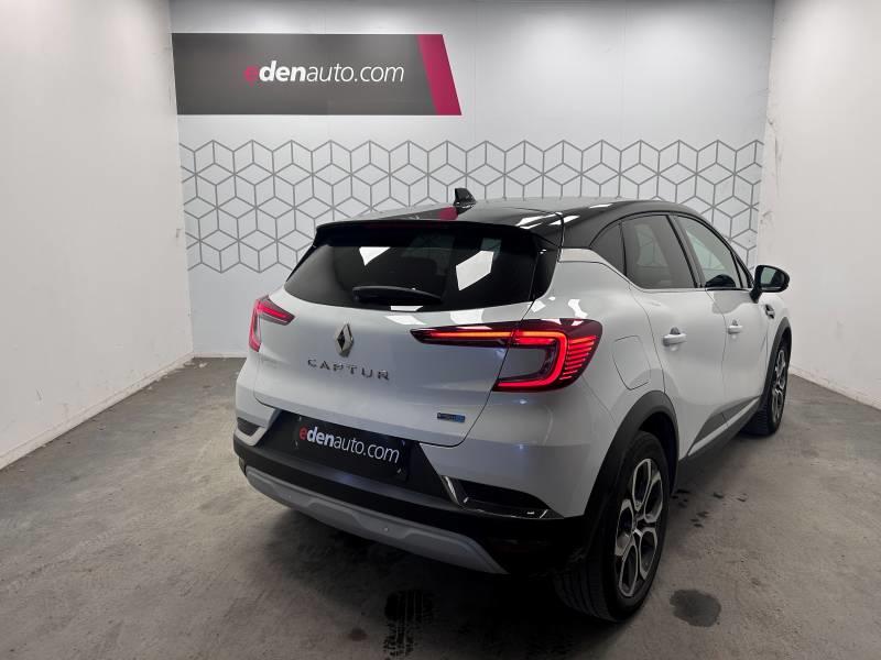 Renault Captur E-Tech Plug-in 160 Intens