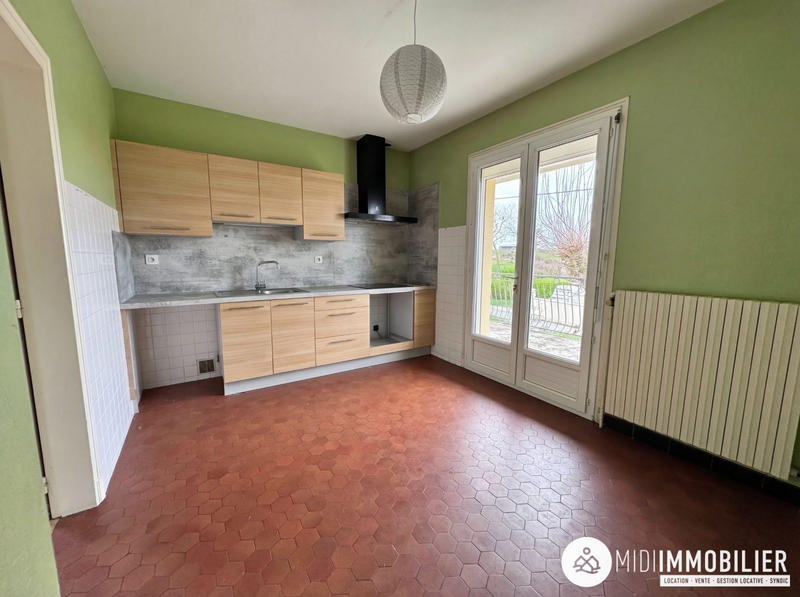 Maison traditionnelle - 95 m² - 4 pièces