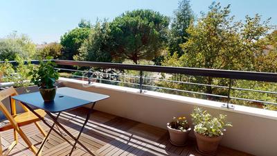 Appartement - 105 m² - 4 pièces