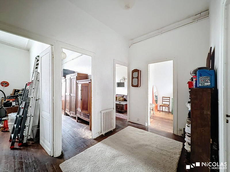 Appartement - 100 m² - 4 pièces