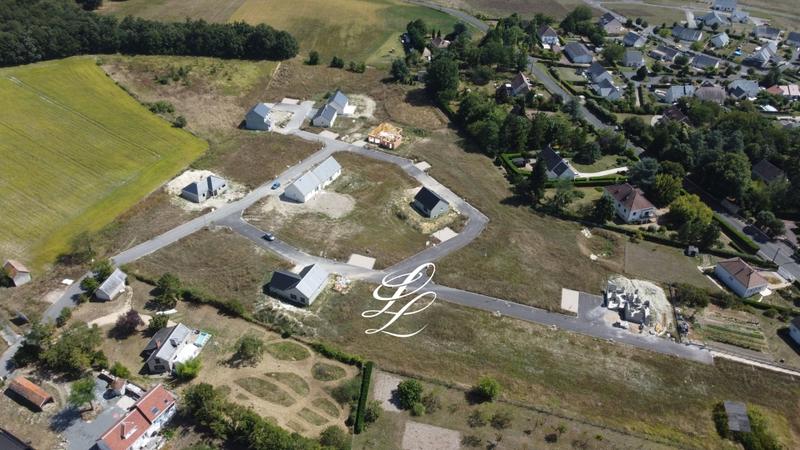 Terrain de lotissements - 667 m²
