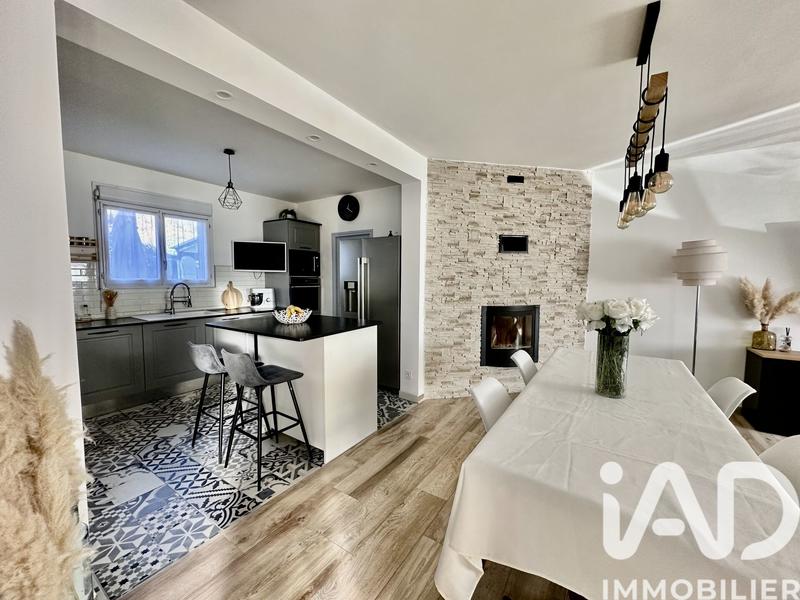 Maison - 136 m² - 7 pièces