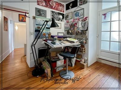 Maison - 121 m² - 5 pièces