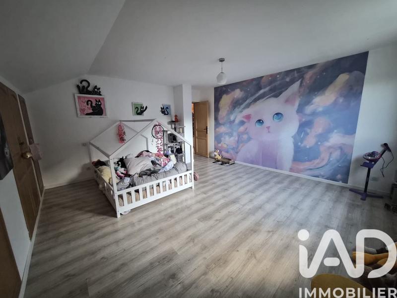 Maison - 320 m² - 8 pièces