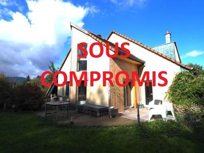 Maison - 140 m² - 7 pièces