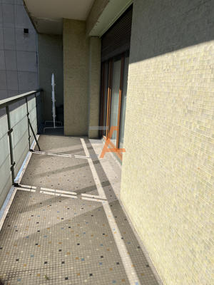 Appartement - 106 m² - 5 pièces