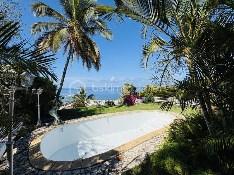 Villa - 230 m² - 5 pièces