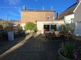 Maison - 126 m² - 8 pièces