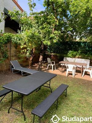 Chambre - 15 m² - 1 pièce