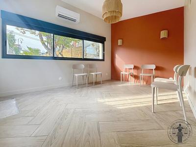 Bureau - 14 m² - 1 pièce