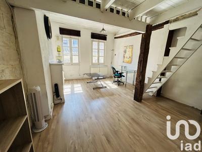 Studio - 30 m² - 1 pièce