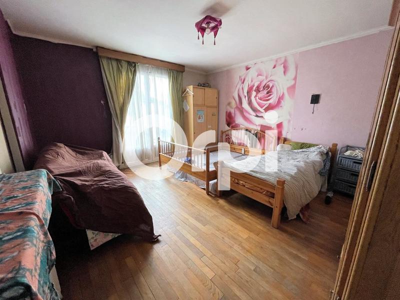 Maison - 174 m² - 7 pièces