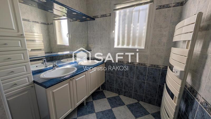 Maison - 135 m² - 5 pièces