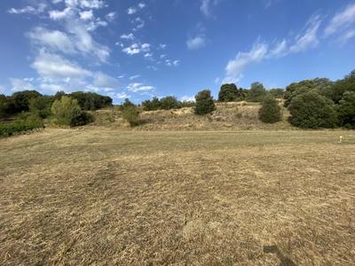 Terrain constructible - 700 m²