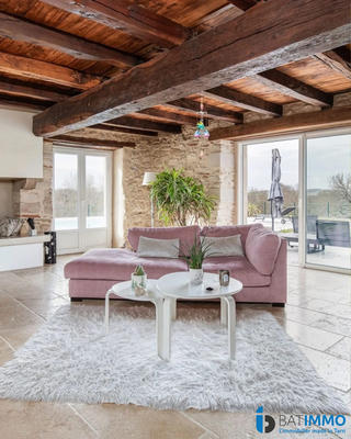 Maison - 308 m² - 8 pièces