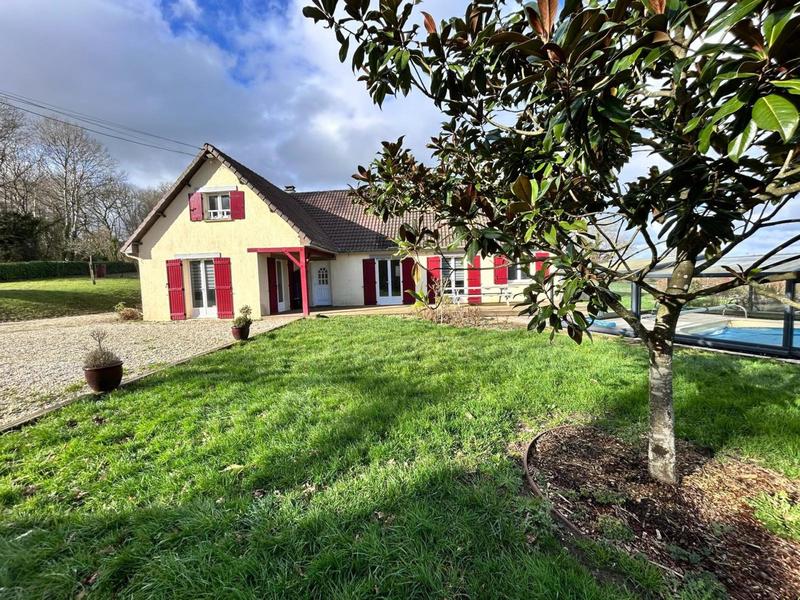 Maison - 195 m² - 6 pièces