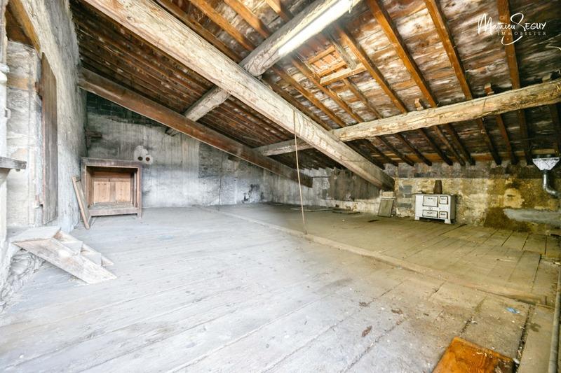 Maison - 180 m² - 4 pièces