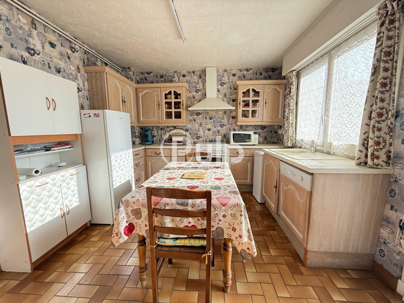 Maison - 100 m² - 5 pièces